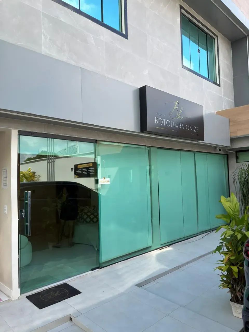 Clinica para aluguel com 82m² | Centro - Capanema | 4 salas | Mobiliada | 3 banheiros - Foto 3