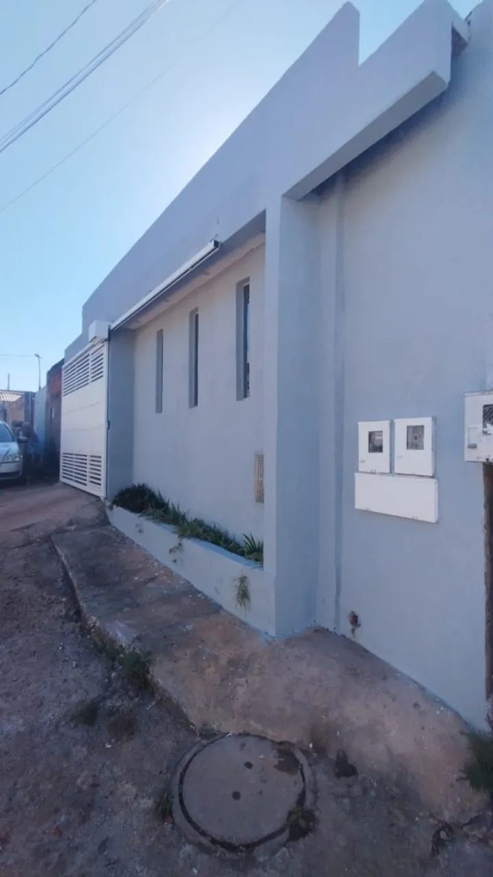 CASA COMPACTA EM ARNIQUEIRAS 02 QUARTOS
