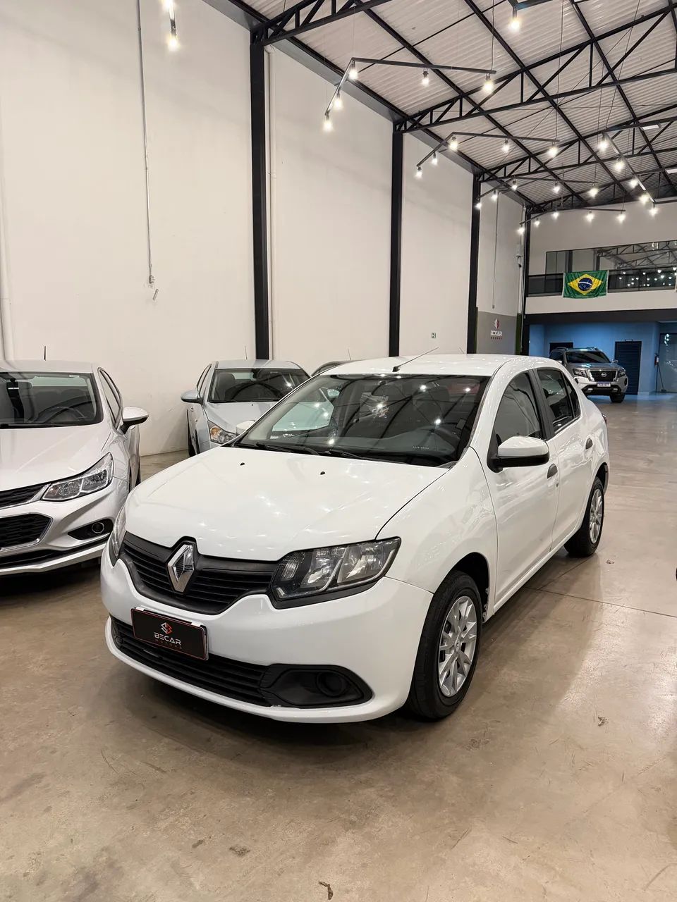 Renault Logan Authentique Flex 1.0 12V 4P 2018 - Foto 2