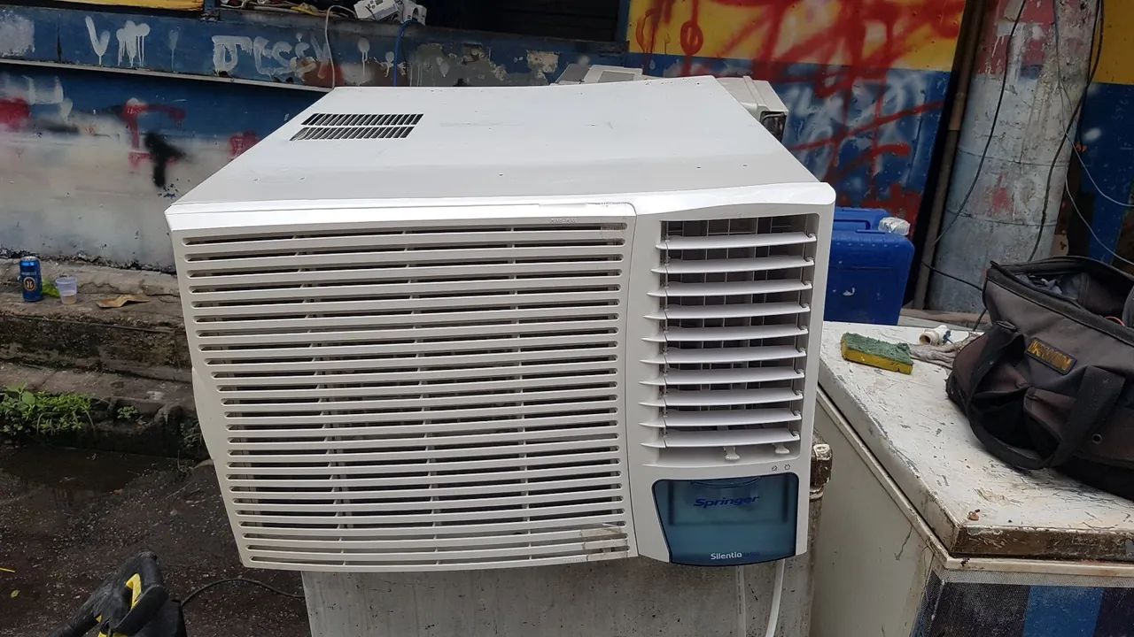 Ar condicionado 12 mil BTUS Springer  - Foto 2