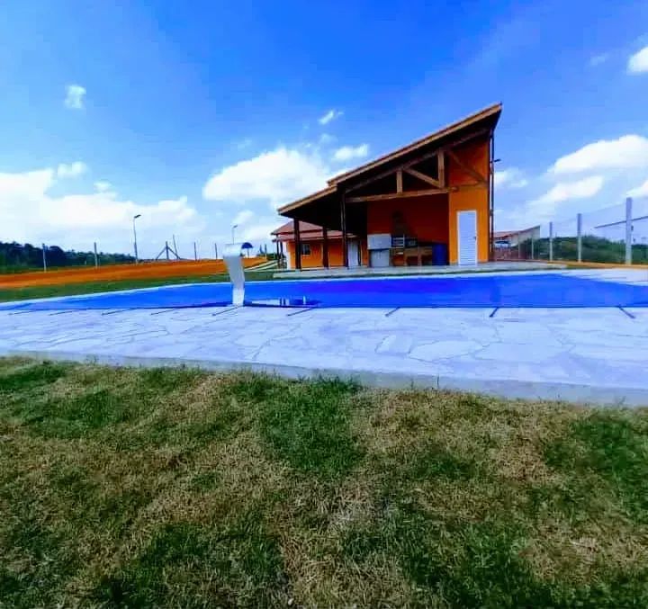 Casa moderna parcelada em até 60x