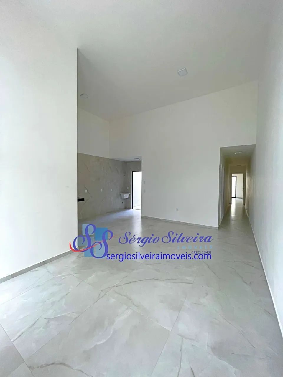 Ampla casa com 3 suítes em excelente localização em Eusébio. - Foto 4
