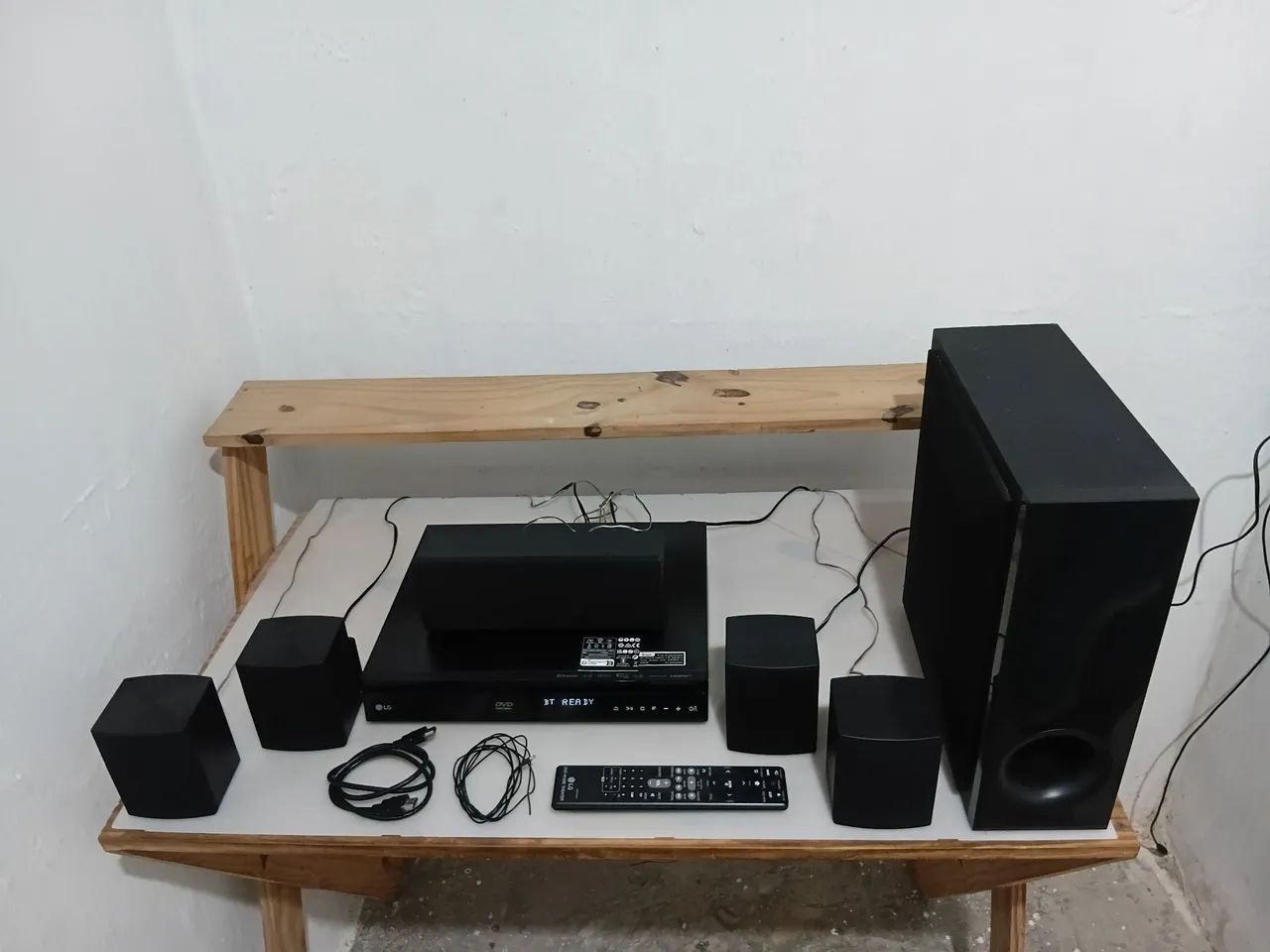 Home teather LG com Bluetooth em perfeito estado 