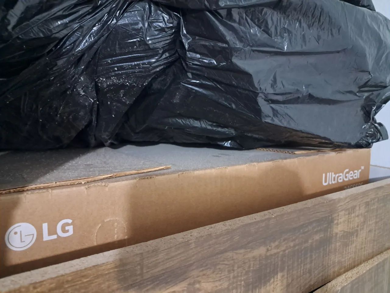 Monitor Ultragear 23.8" seminovo com caixa e tudo! - Foto 4