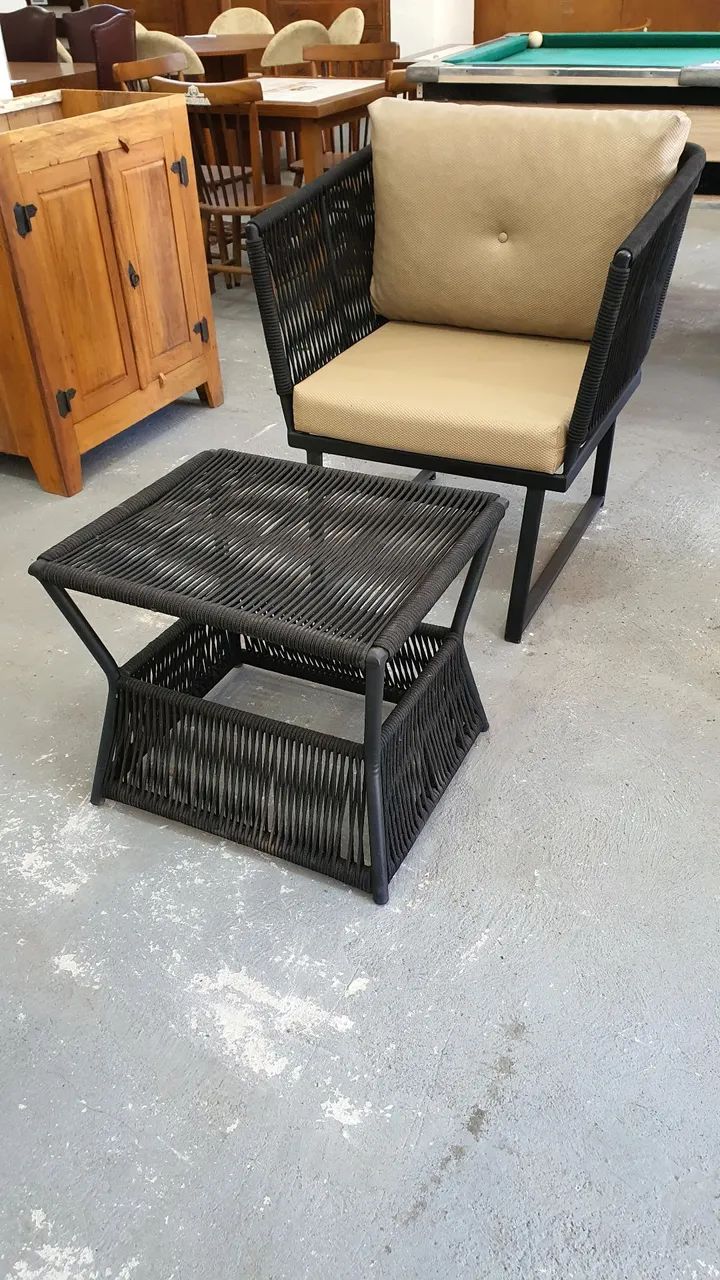 Poltrona com mesinha - área externa  - Foto 3