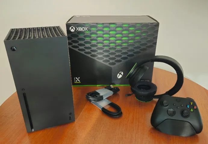 Xbox Series X + Headset Xbox Series Wireless Usados + Forza Horizon 5 Edição Suprema