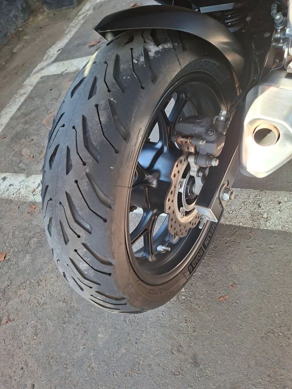 Vende-se essa NC750x semi nova - Foto 5