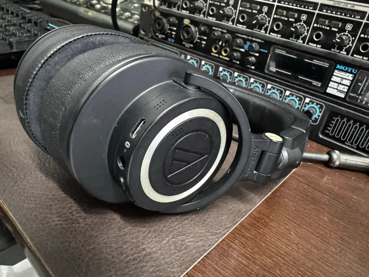 Fone Audio-Technica ATH-M50xBT2 Bluetooth - Foto 2