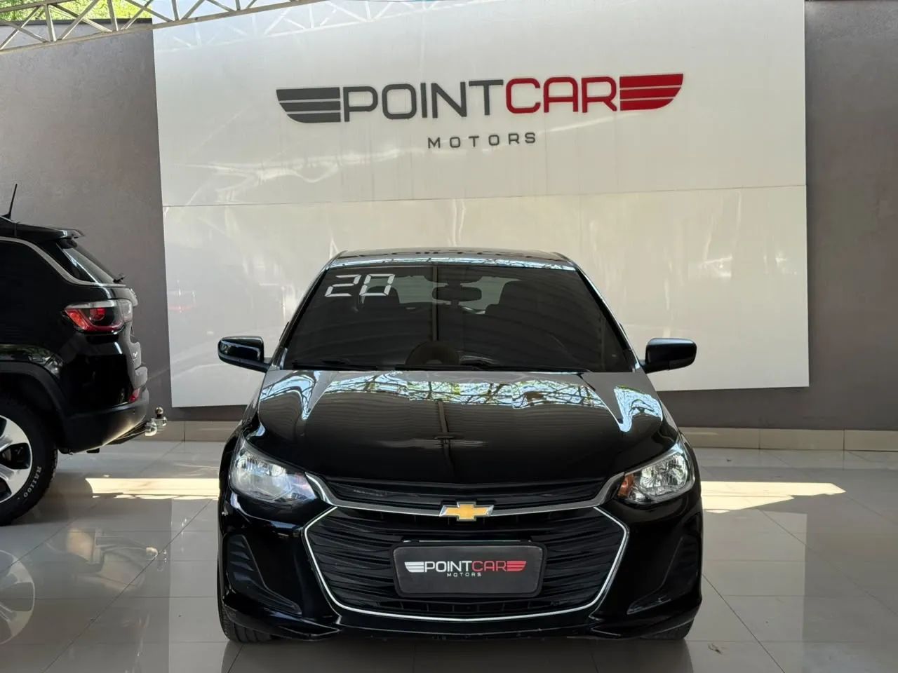 Chevrolet Onix Hatch LT 1.0 12V Flex Mec. 4P, foto 2 de 13