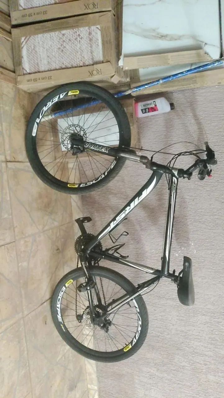 Bicicleta aro 26 - Foto 2