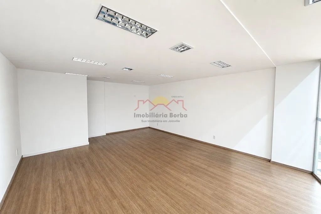 SALA COMERCIAL COM MEZANINO NO CENTRO DE JOINVILLE - Foto 5
