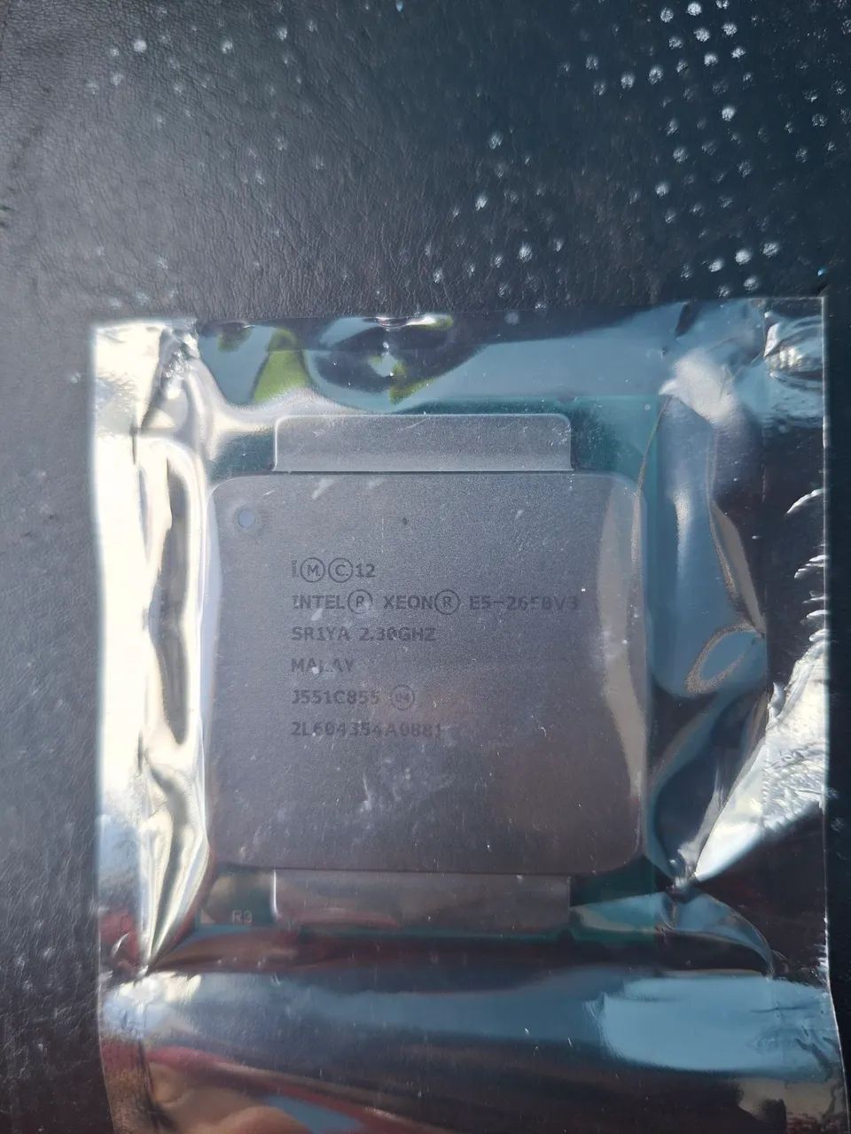 Intel Xeon 2650 v3