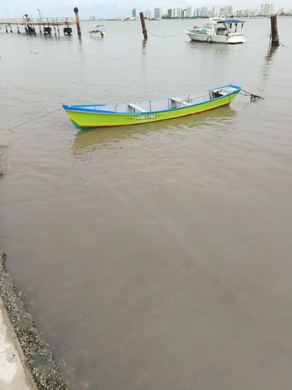 Barco pra vender
