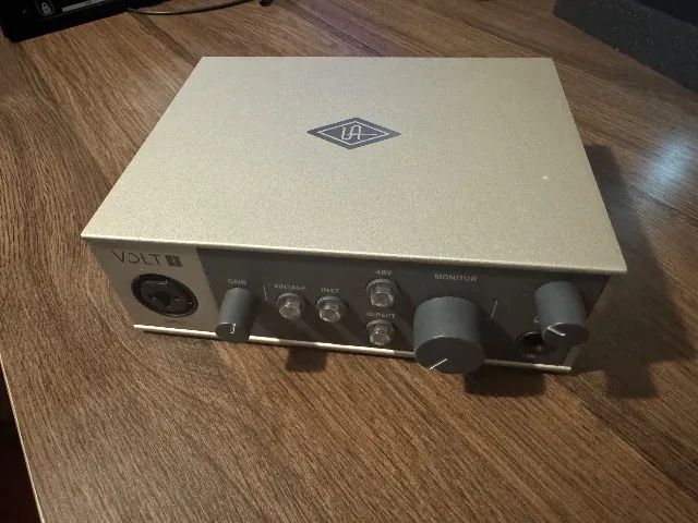 Universal Audio Volt 1 - Interface de Áudio - Equipamentos e