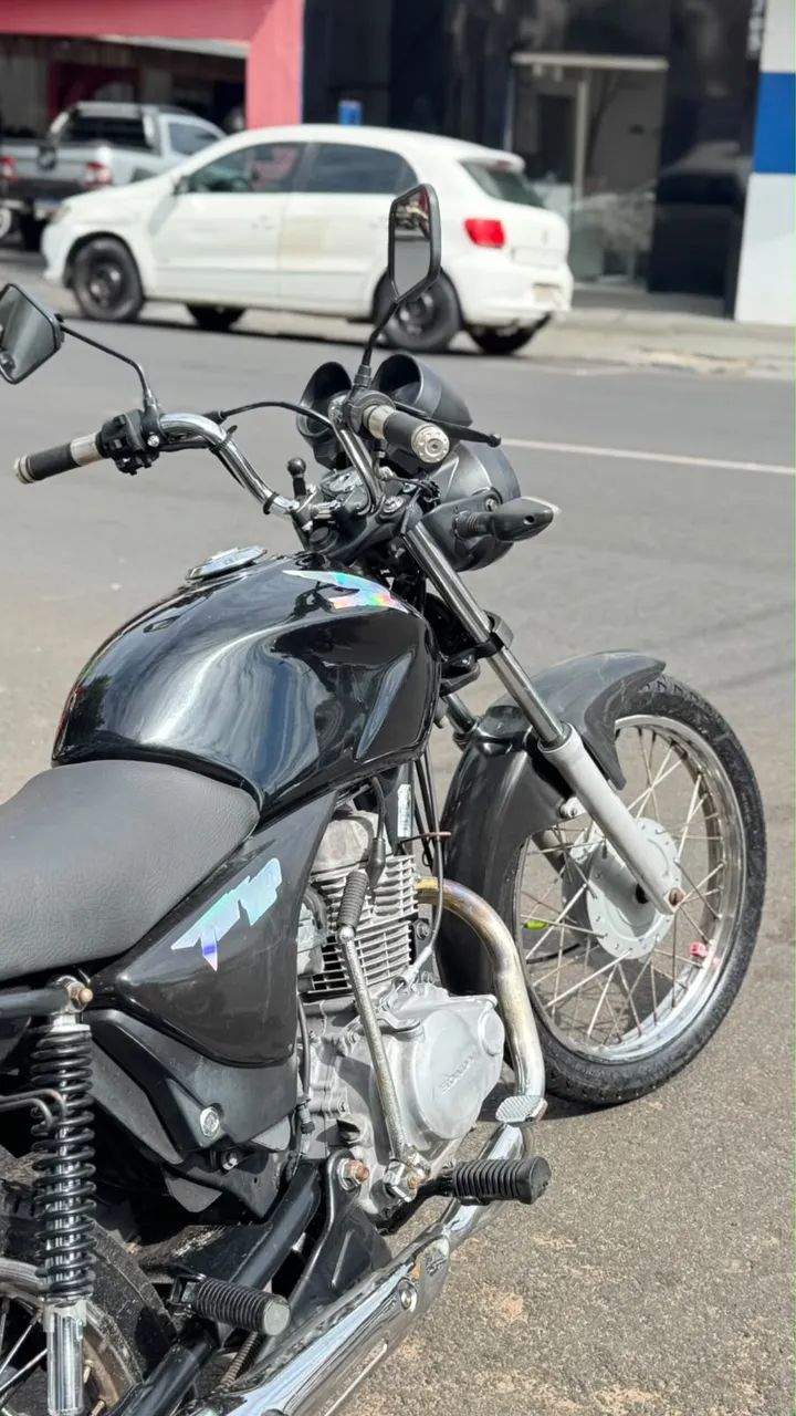 Titan 150  - Foto 2