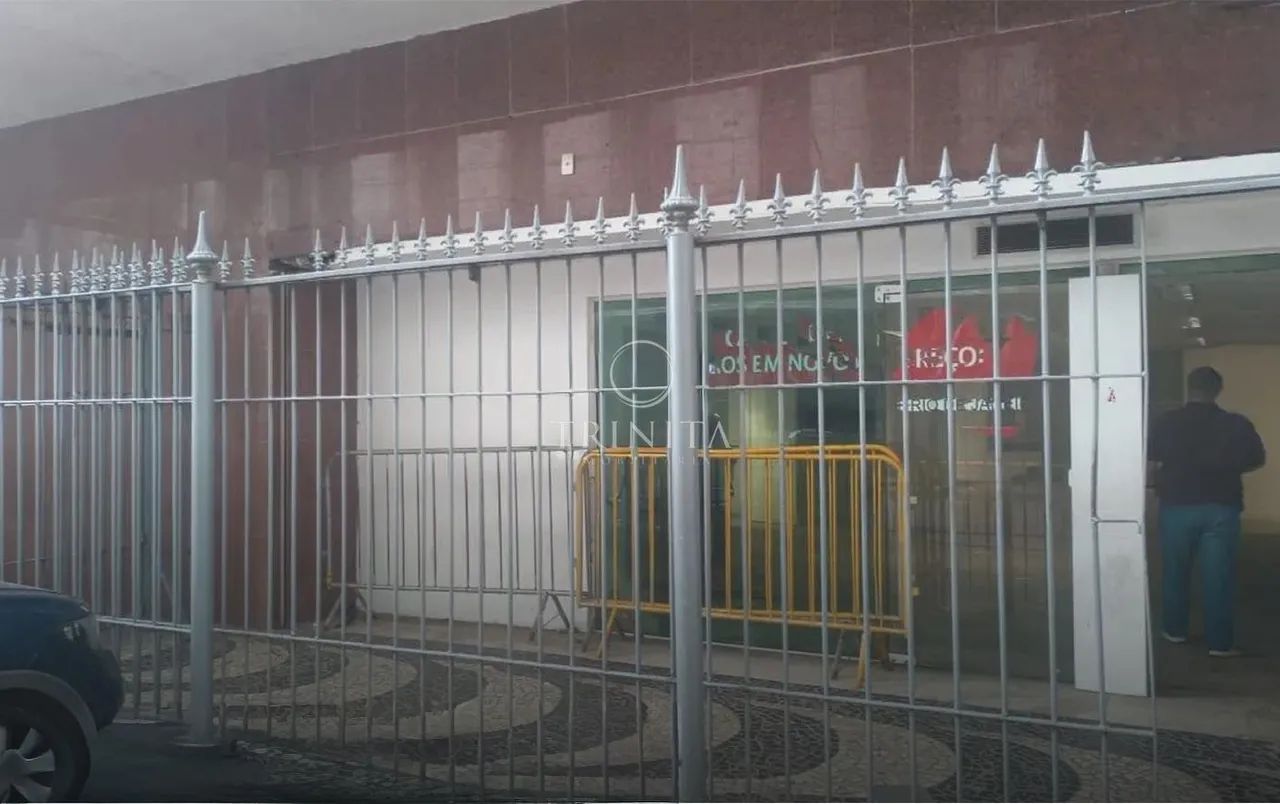 Loja comercial 947m² na Senador Dantas sem condomínio