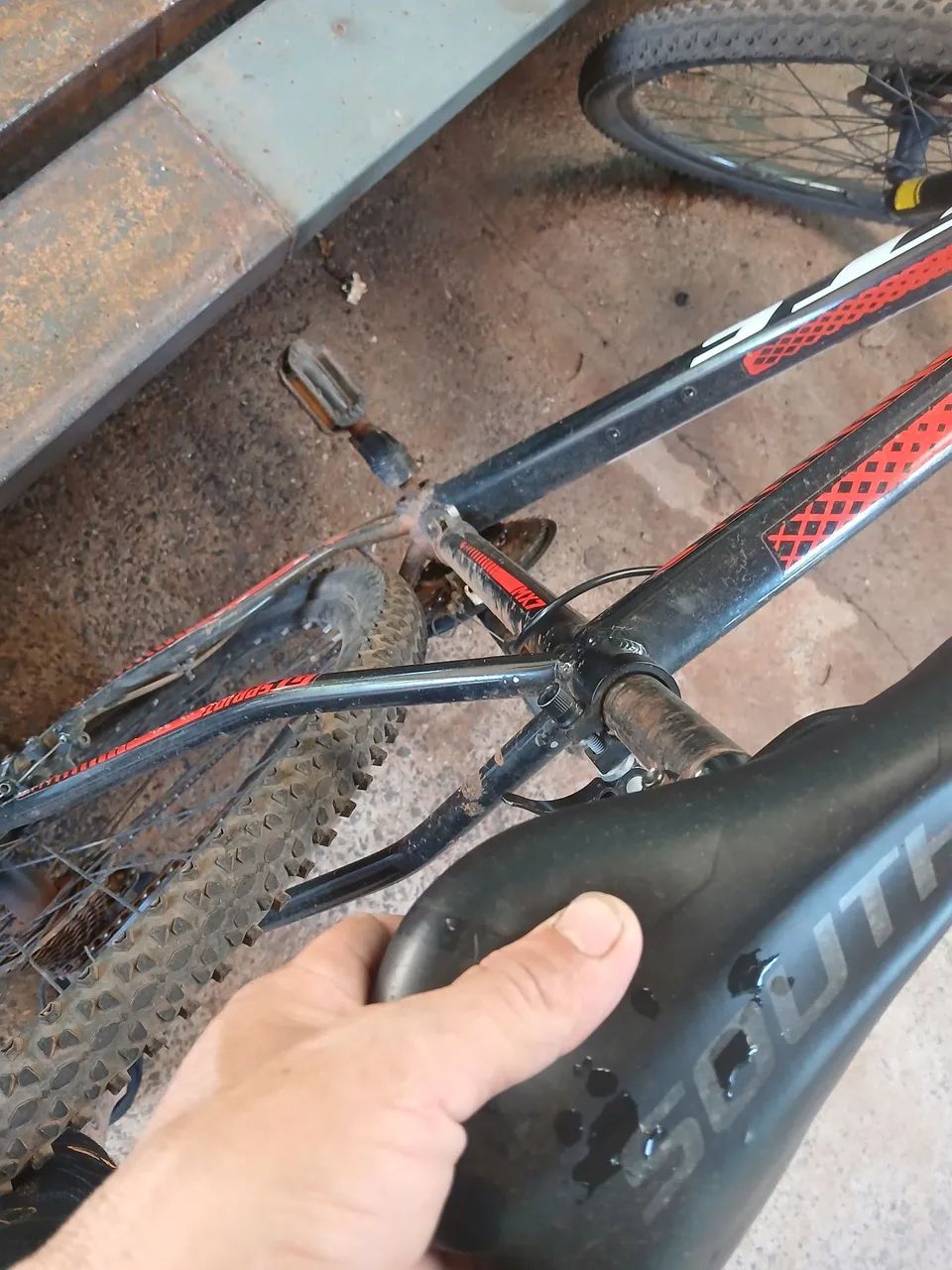Bicicleta aro 29 - Foto 4