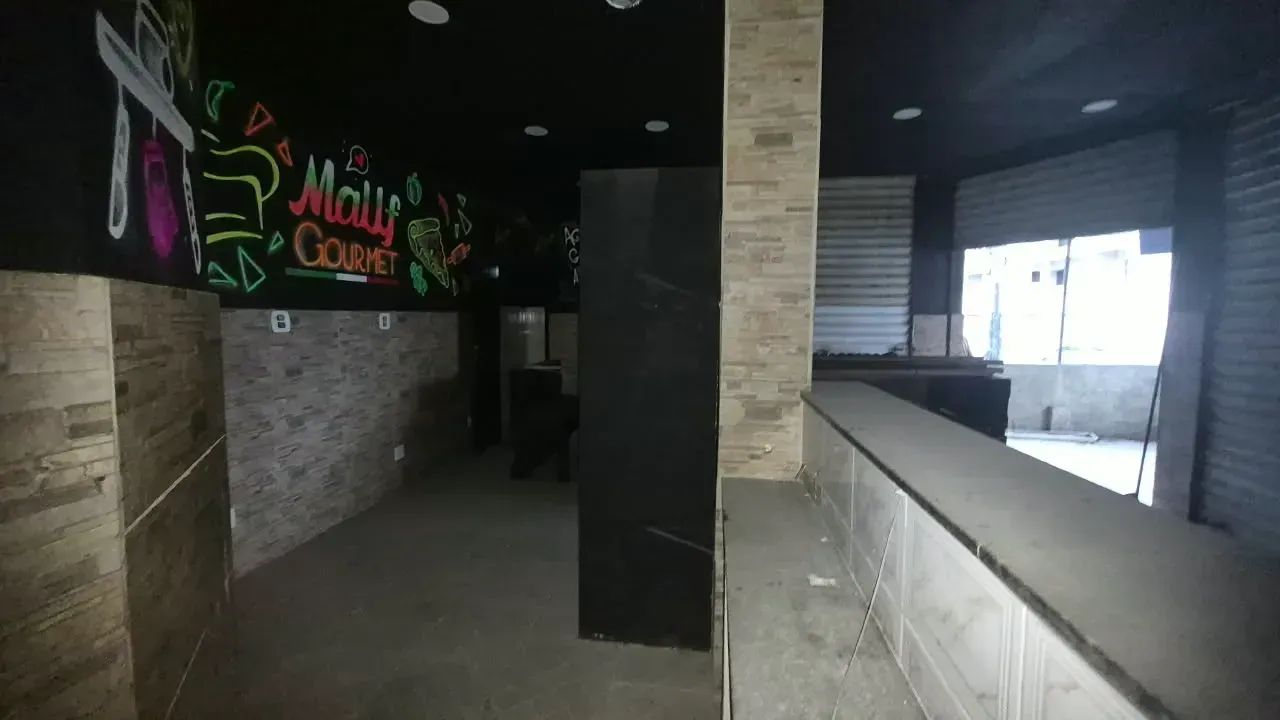 OPORTUNIDADE COMERCIAL EM JARDIM MERITI!
