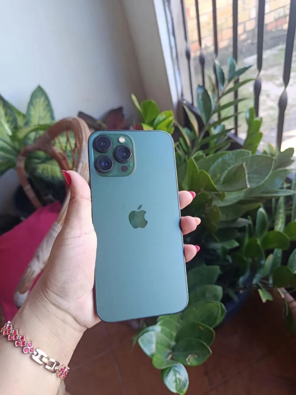 iPhone 128GB 4G impecável  Zerado 