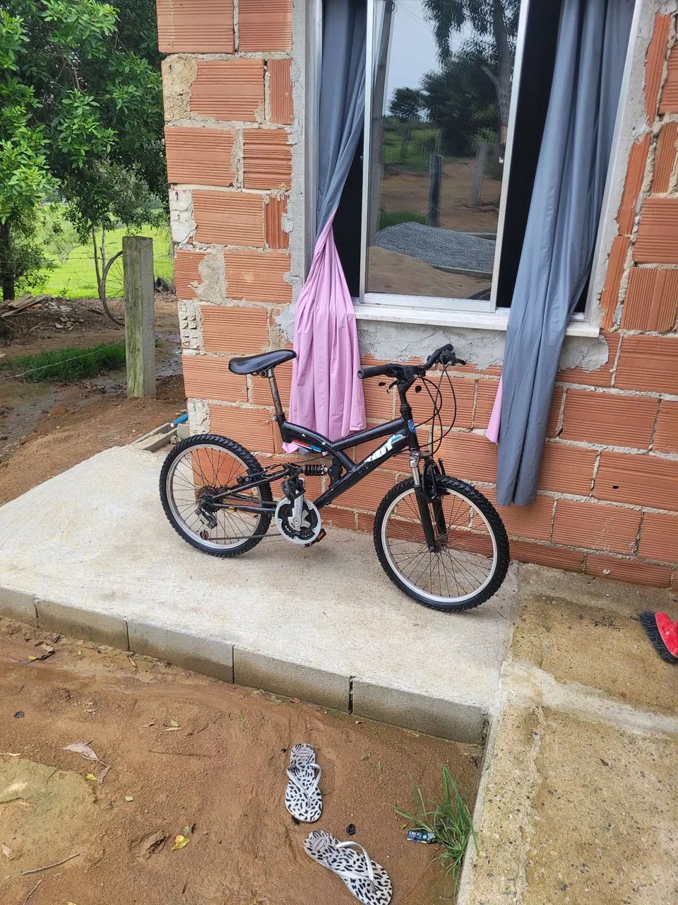 BIKE ARO 20  PREÇO A NEGOCIAR!