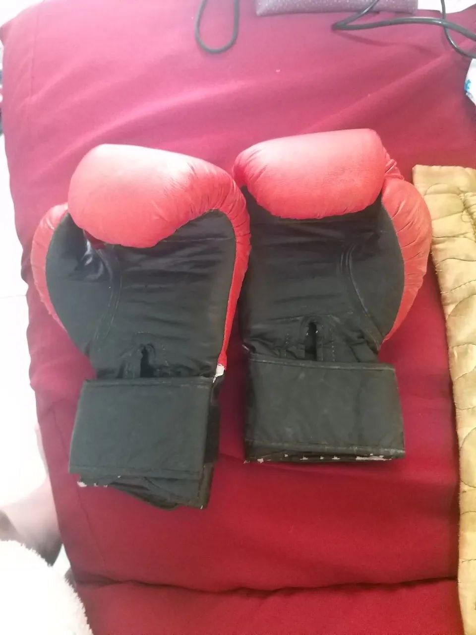 Desapego Luvas de box vermelho tamanho m édio  - Foto 2