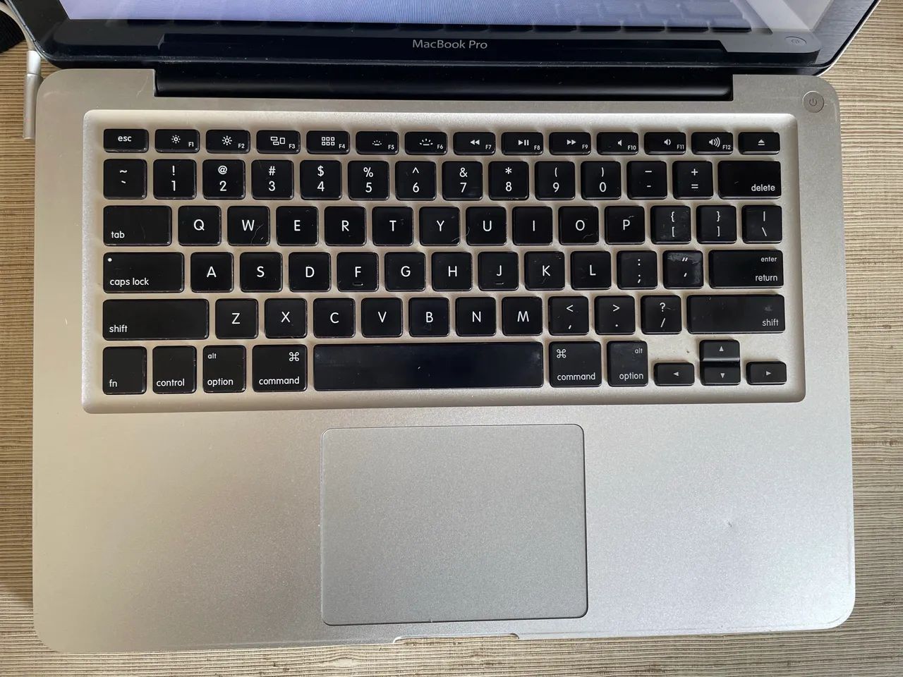 MacBook Pro Apple - O "Tanque de Guerra" (Lindo e Funcional!) - Foto 2