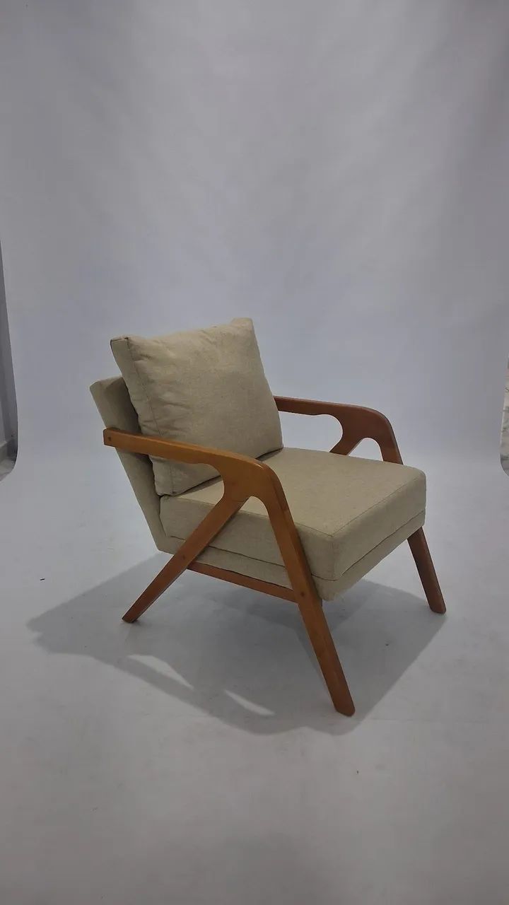 Poltrona Mona