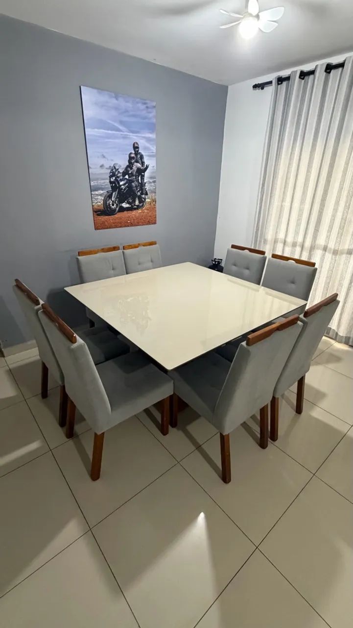 Móveis impecáveis a venda. 