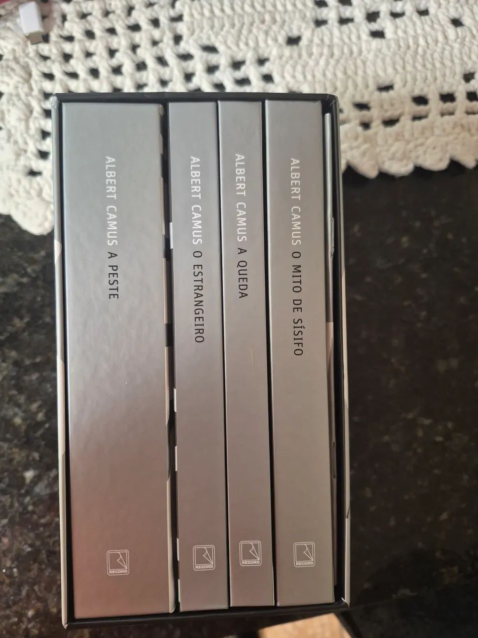 Box Albert Camus - 4 Livros Capa Dura + Livreto - Editora Record
