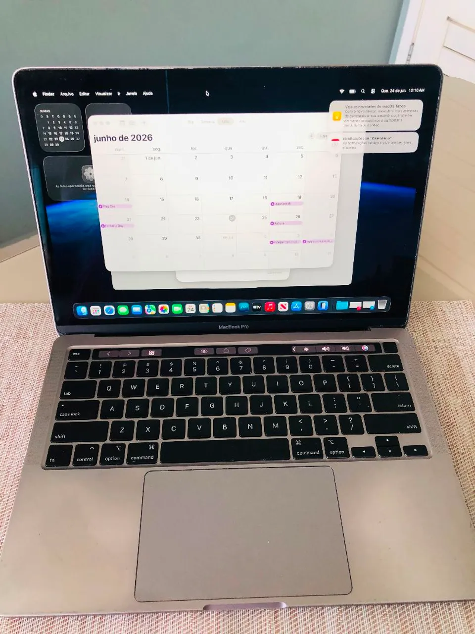 macbook pro 13 2020