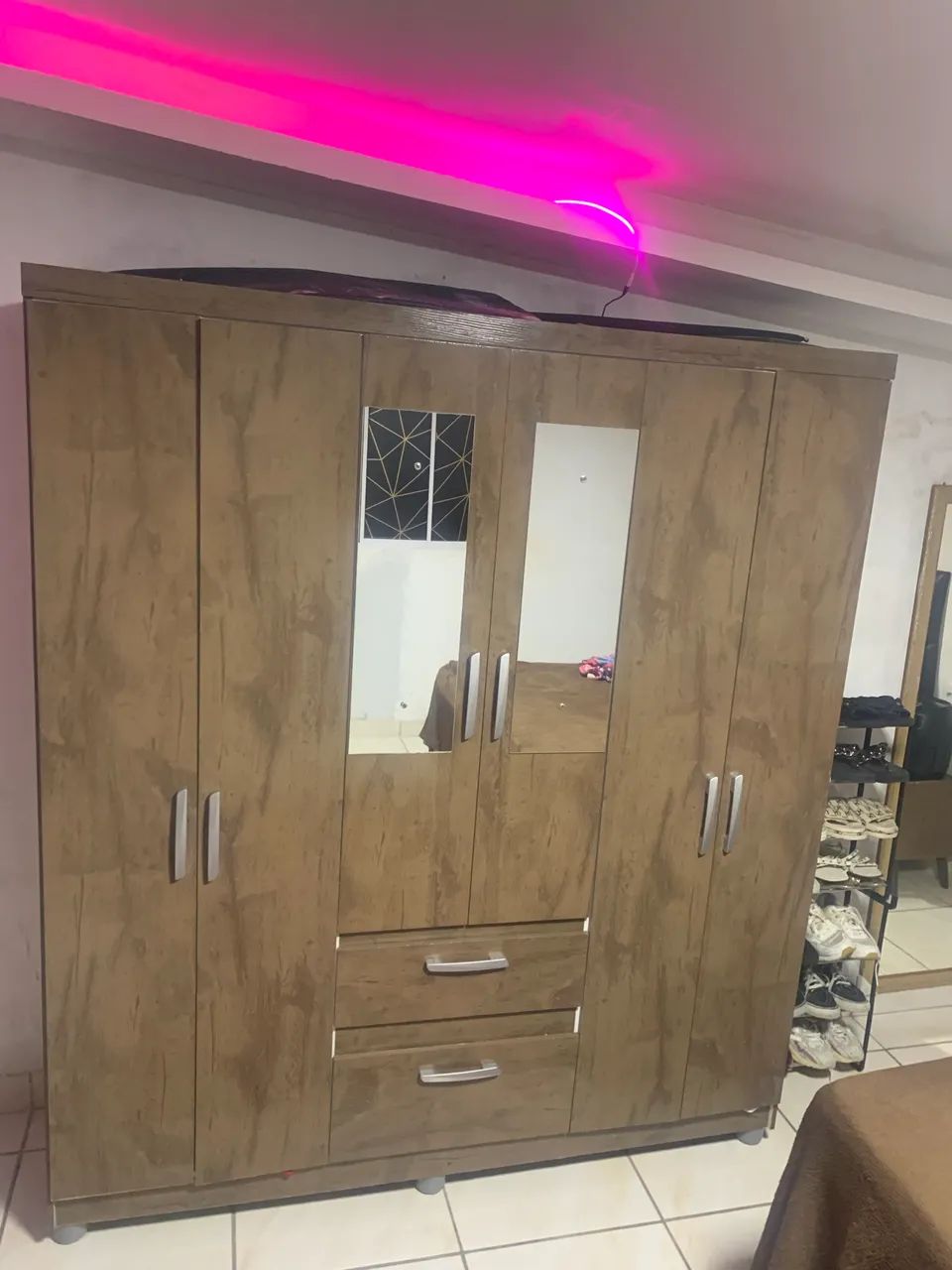 Guarda roupa 6 portas - Foto 4