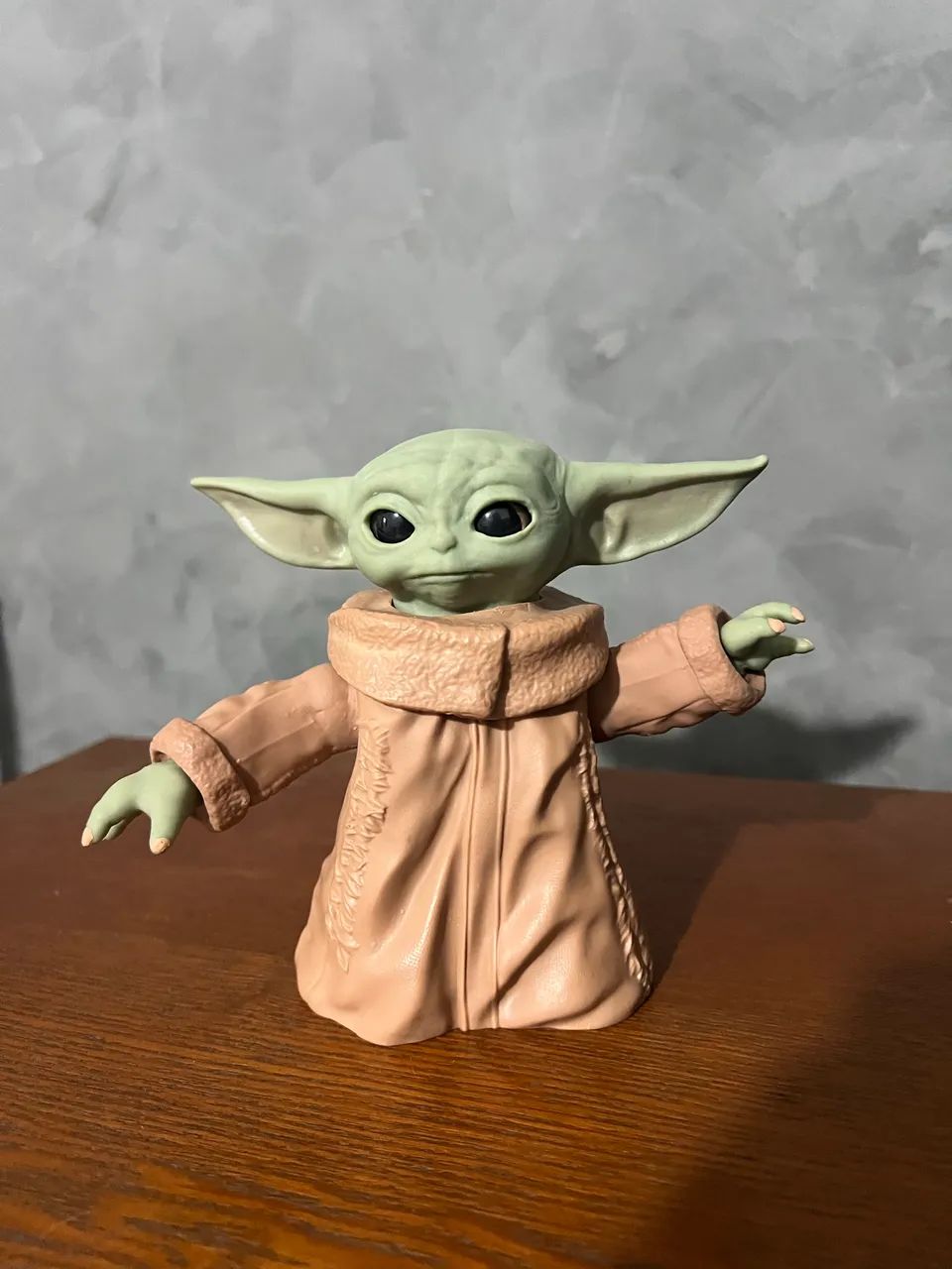 Action Figure Baby Yoda Realista