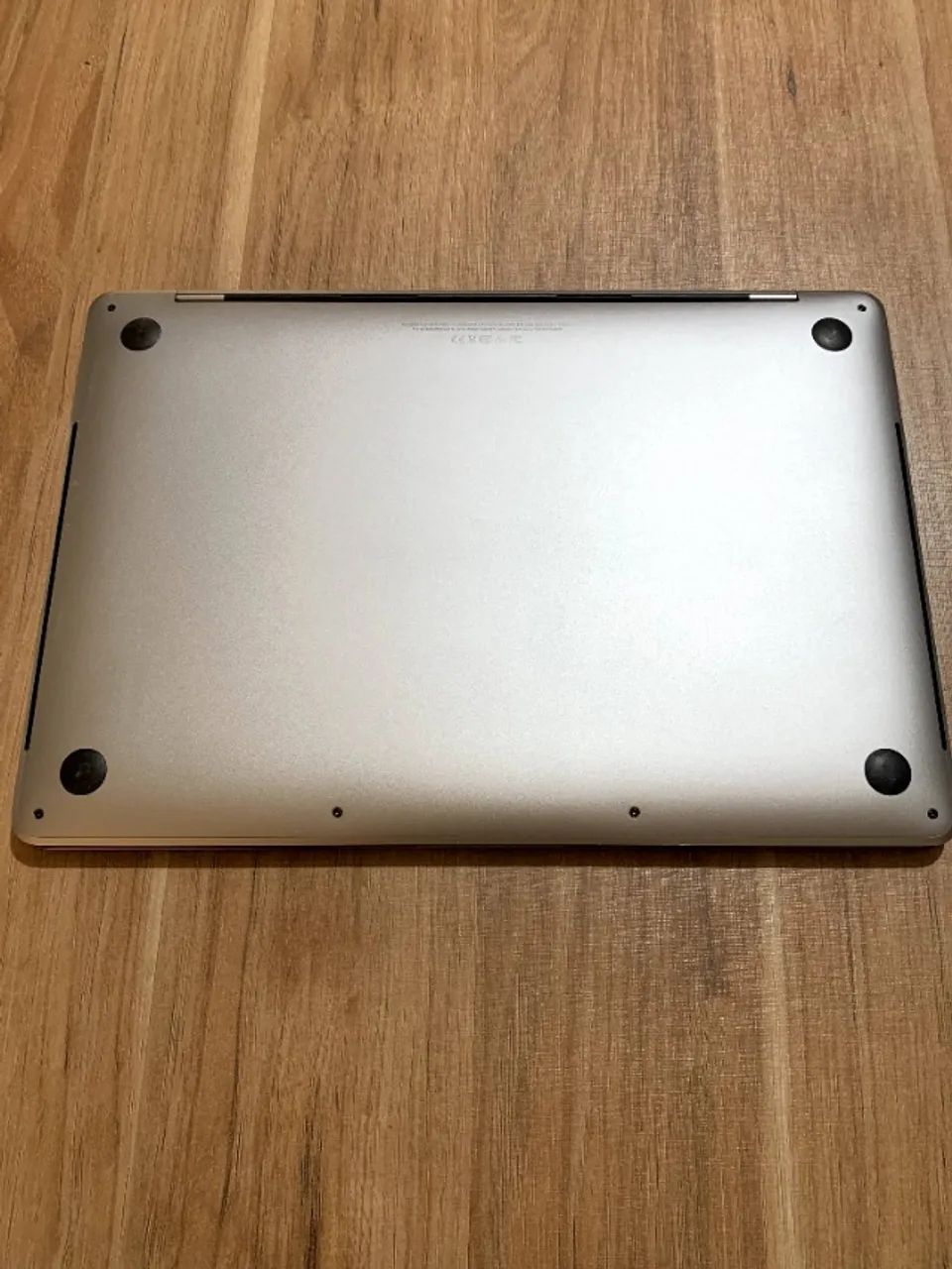 Apple Macbook Pro 2018 TouchBar - Core i5 | Quad Core | 256GB SSD | 8GB RAM | 13.3"  - Foto 3