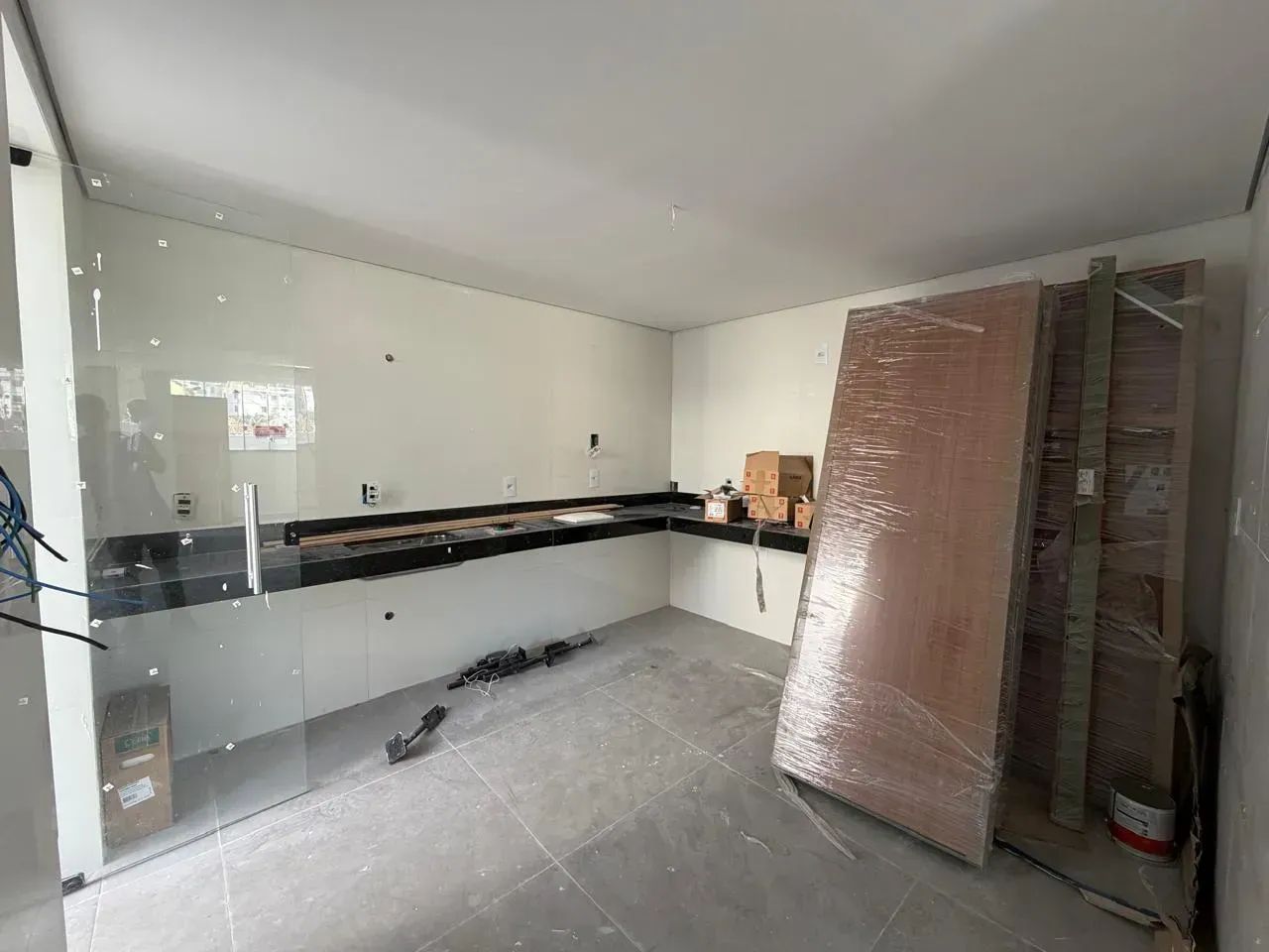 Casa com 3 quartos sendo 1 suíte 3 banheiros 1 vaga - Foto 4