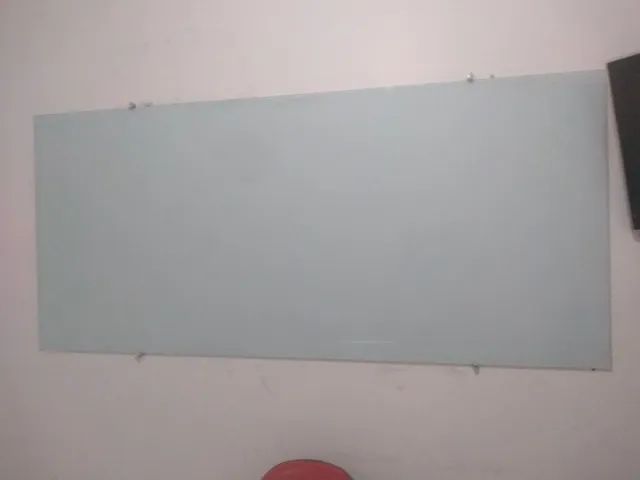 QUADRO BRANCO DE VIDRO