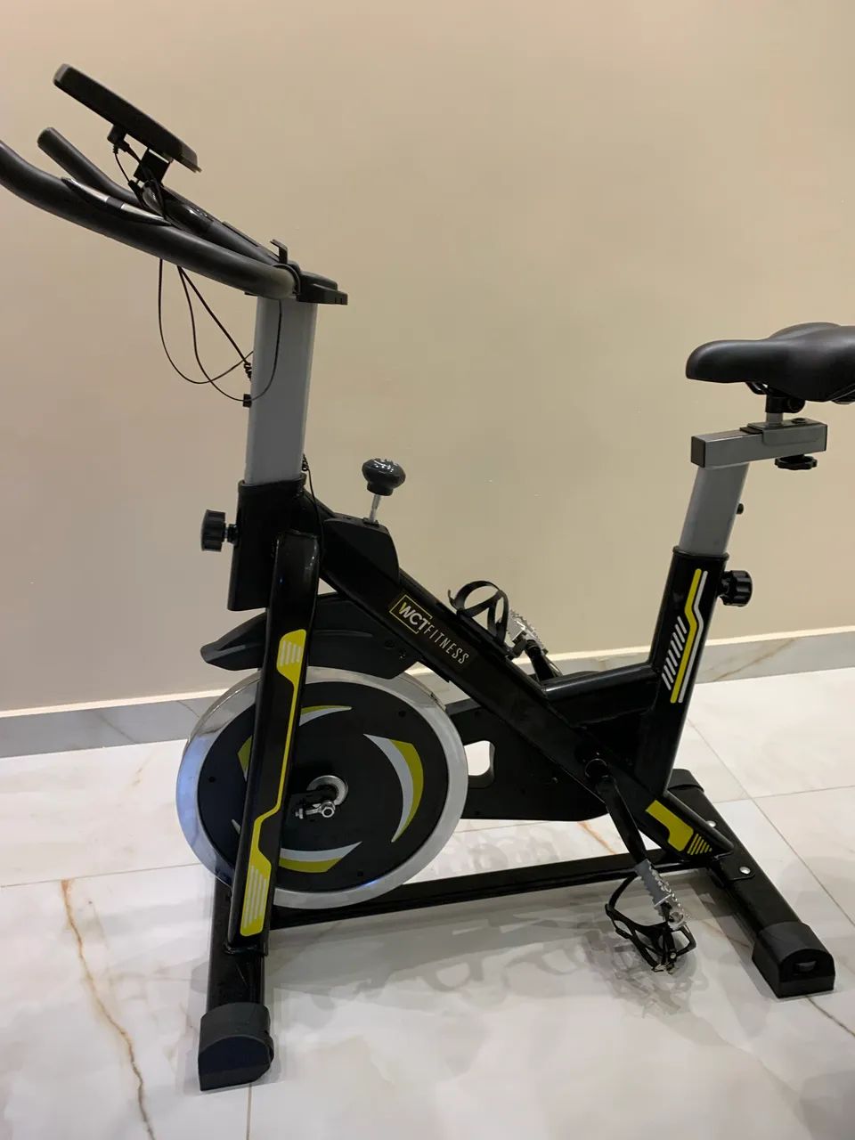 Bicicleta Ergométrica Profissional  - Foto 3