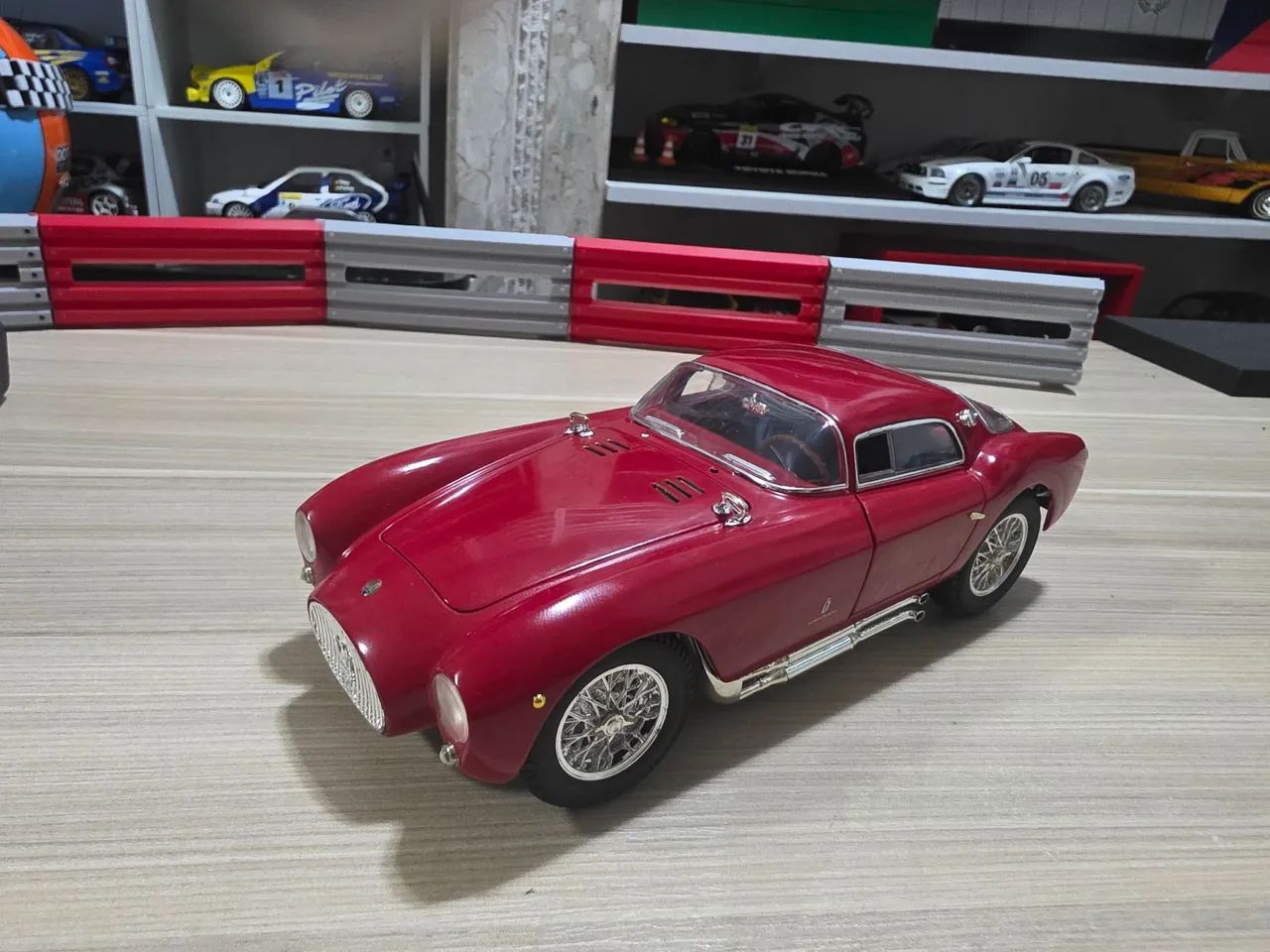 Miniatura 1.18 Masserati A6GCS Berlinetta 