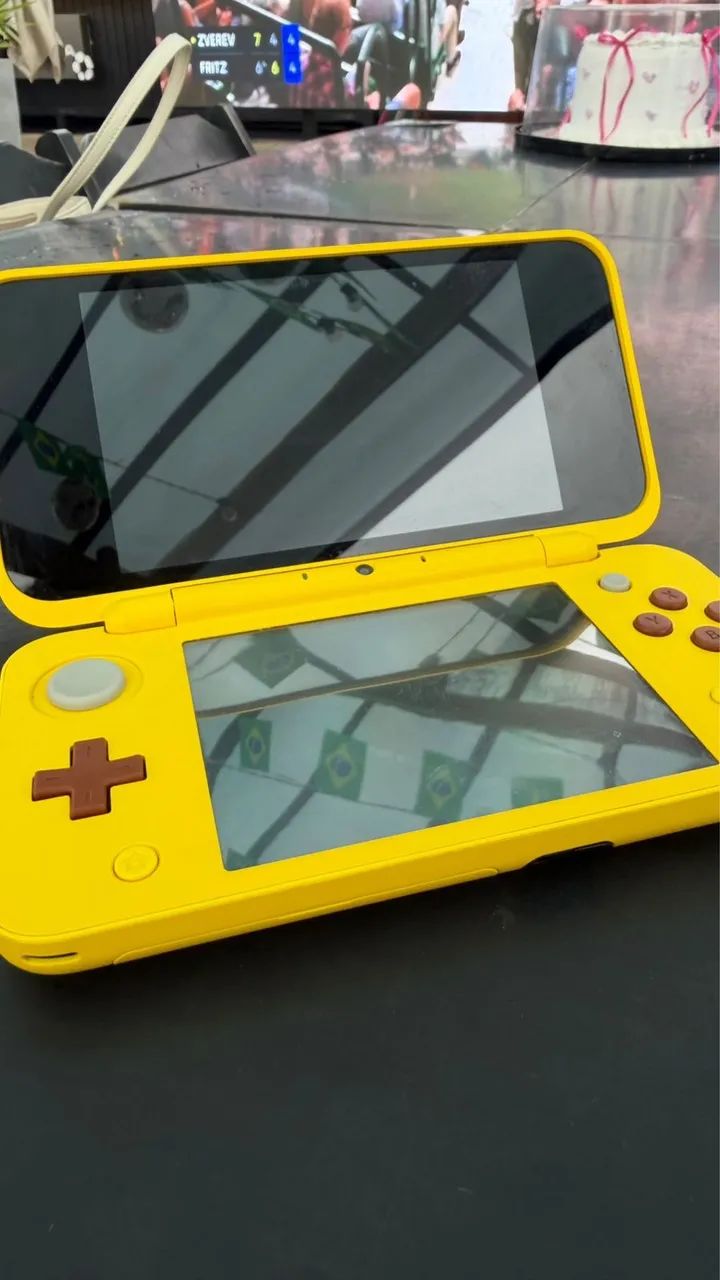Nintendo 2DS - Foto 2