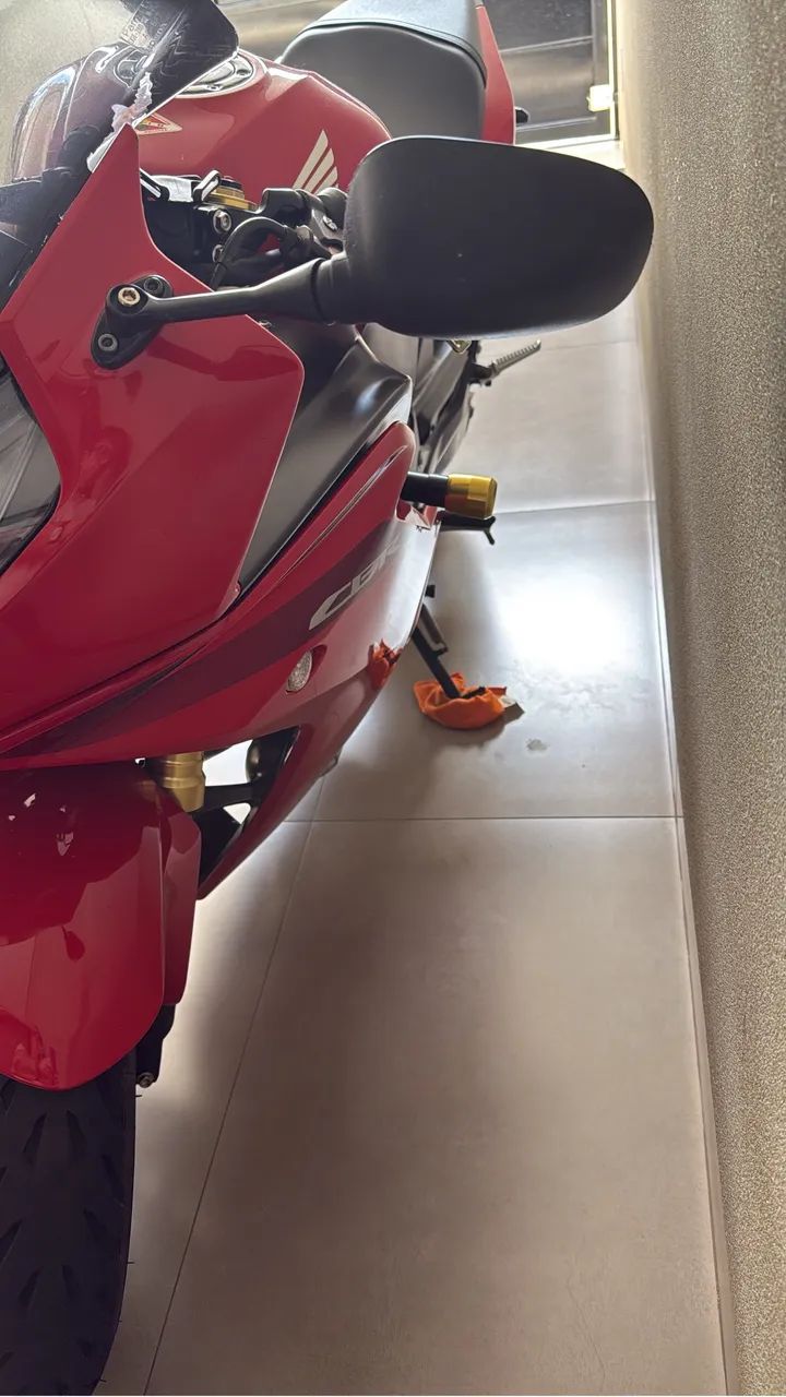 CBR 600F 2014 com 9.700km - Foto 4
