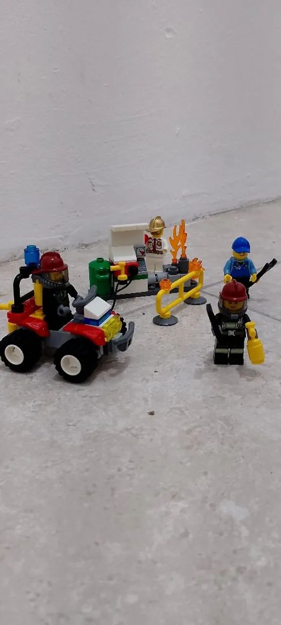 Lego city resgate e bombeiros - Foto 4