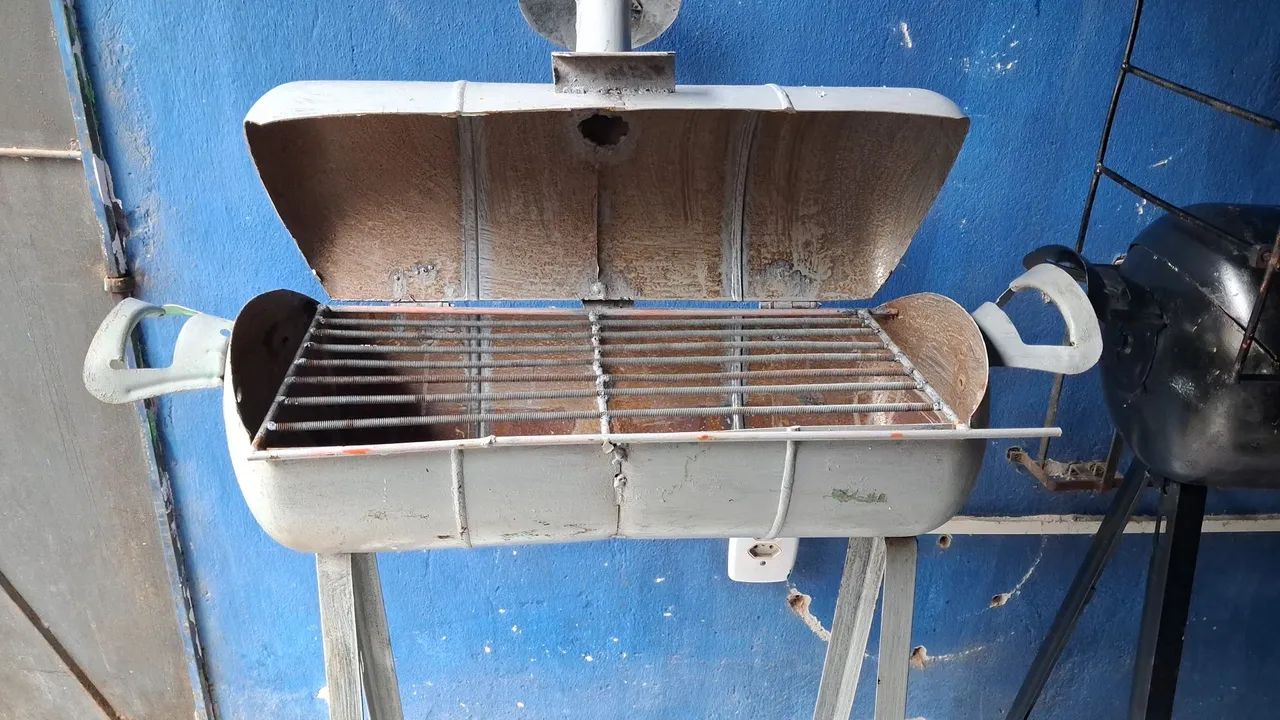 Vendo churrasqueira topp - Foto 2
