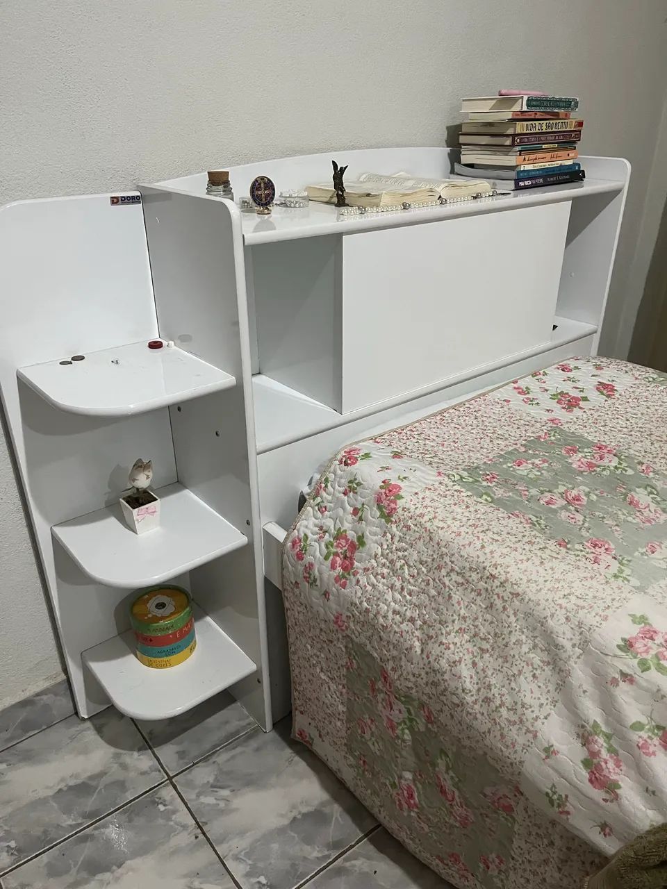 Cama Baú Cabeceira com tampo de abrir