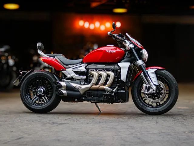 TRIUMPH ROCKET III R 2500cc 2500 cc 