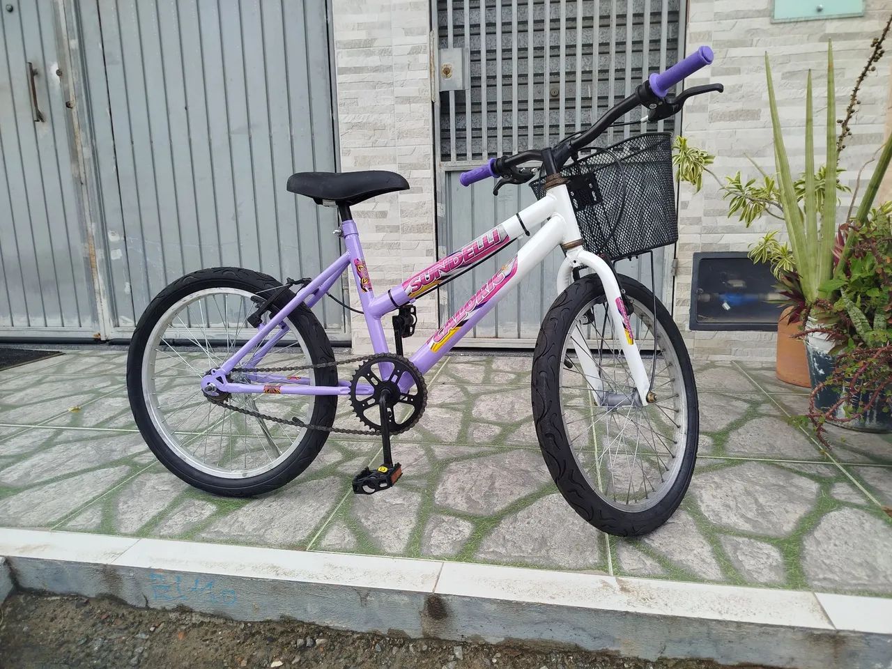 Bicicleta aro 20 feminina  - Foto 2