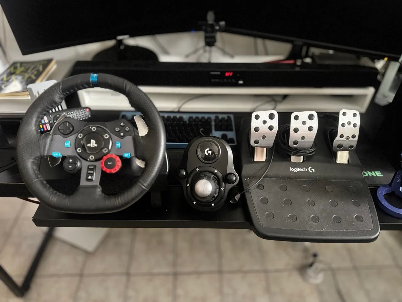 Volante Logitech G29 Completo com Câmbio 