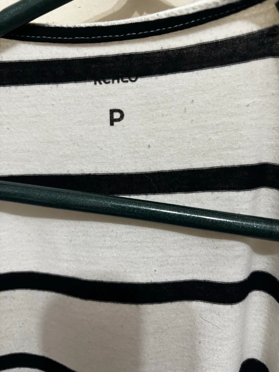 Blusa aberta feminina P listrada preto e branco 100% algodão