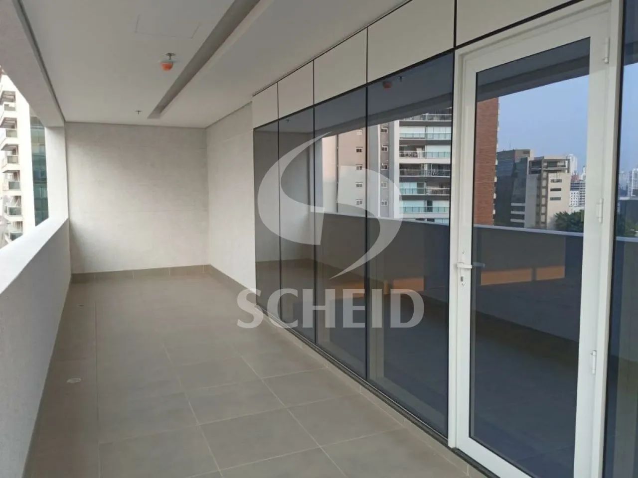 CONJUNTO COMERCIAL, 266 M², 2 SALAS, 2 BANHEIROS, COPA, AR CONDICIONADO,16 VAGAS. - Foto 2