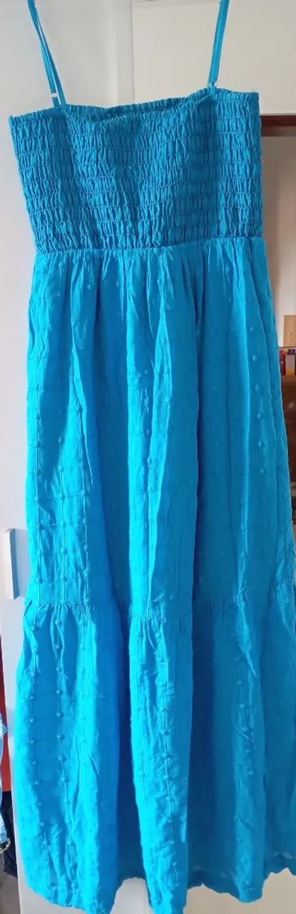 Vestido lindo e em perfeito estado 