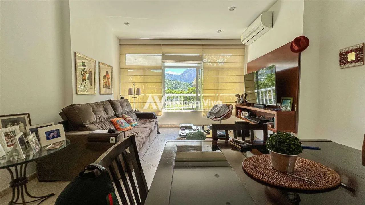 Ipanema | Apartamento 2 quartos, sendo 2 suites