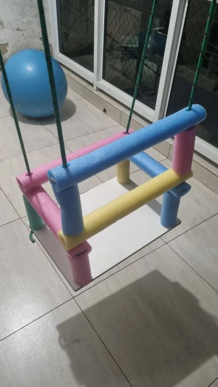 Balanço infantil revestido com espumas. - Foto 4